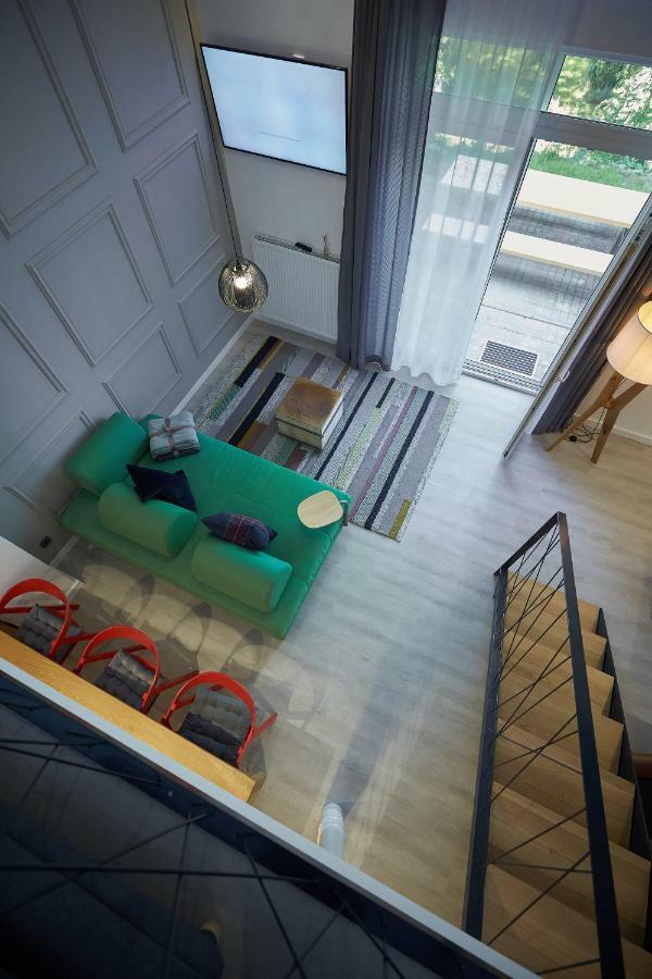 7Domb Apartman Komló Екстериор снимка